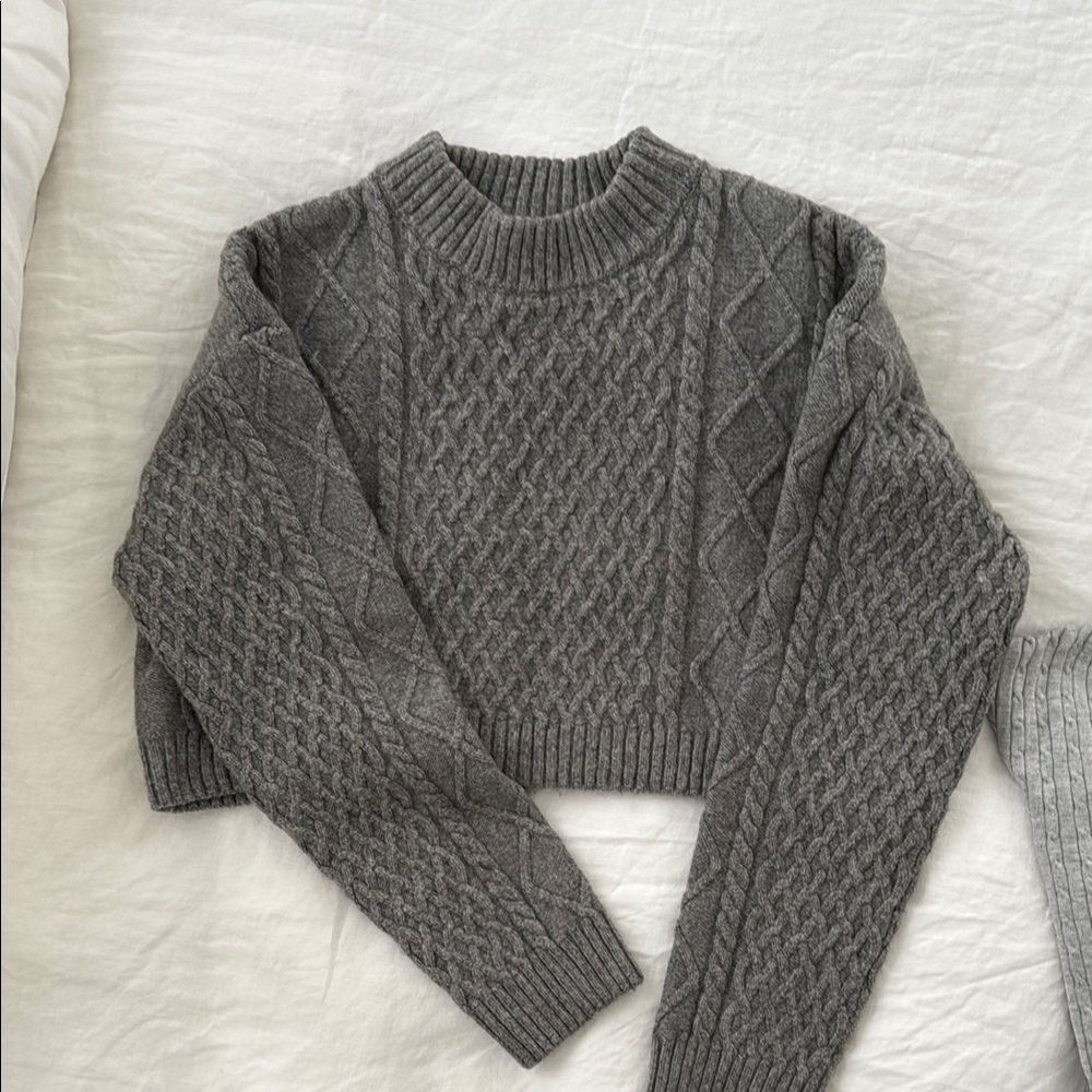 HM Grey Cable Knit Crop Women's Sweater S